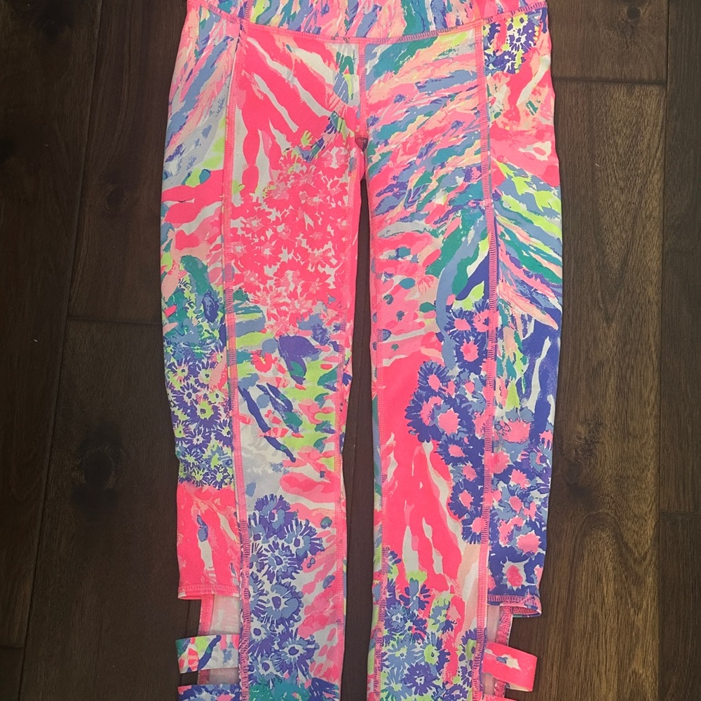 Lilly Pulitzer Luxletic Leggings XS Pink Blue Floral Print High Rise Pockets